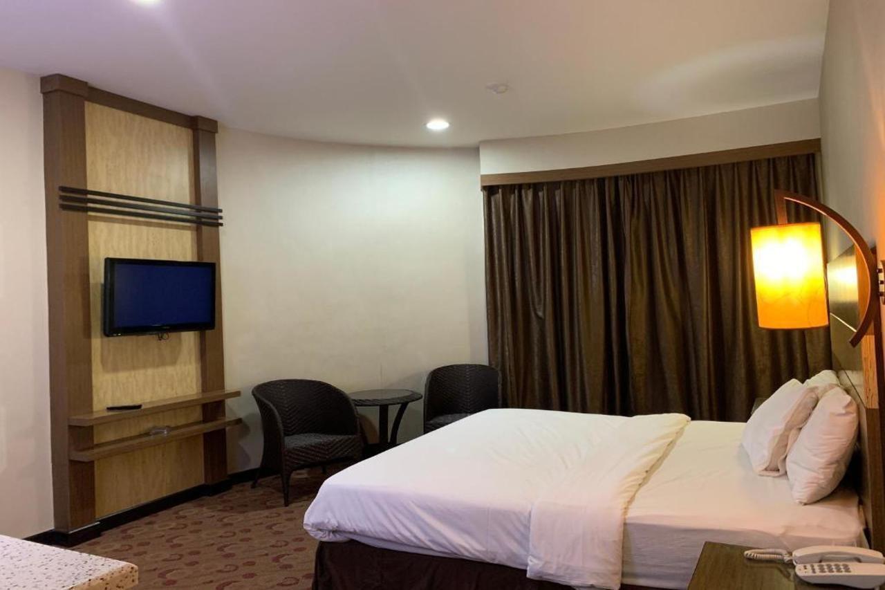 Sento Hotel Keningau Экстерьер фото
